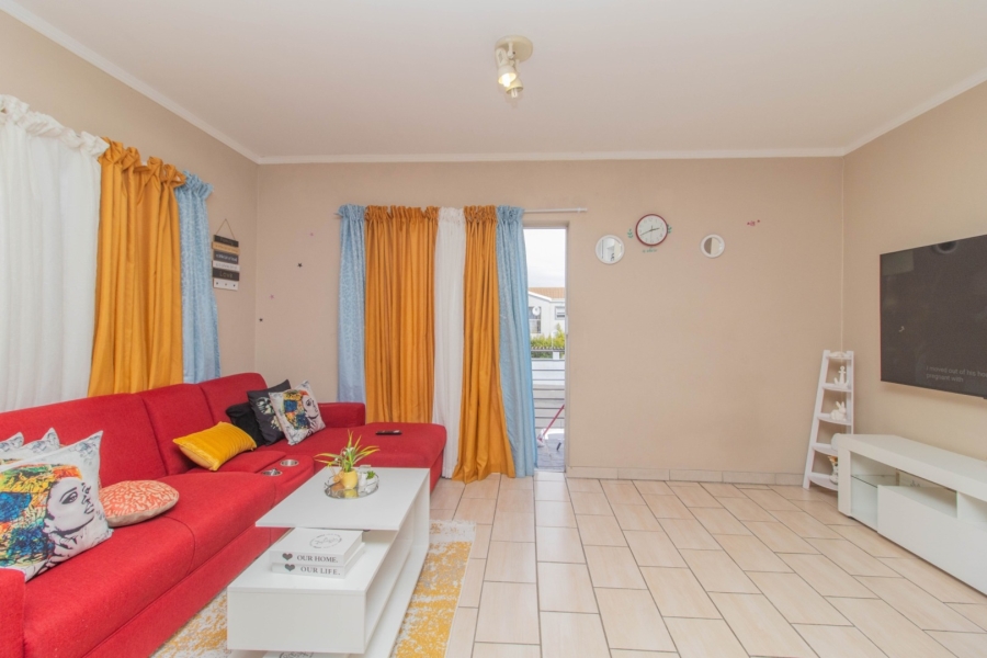 2 Bedroom Property for Sale in Parklands Western Cape